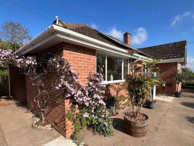 Farm for rent in Upper Wriggle Brook, Much Birch