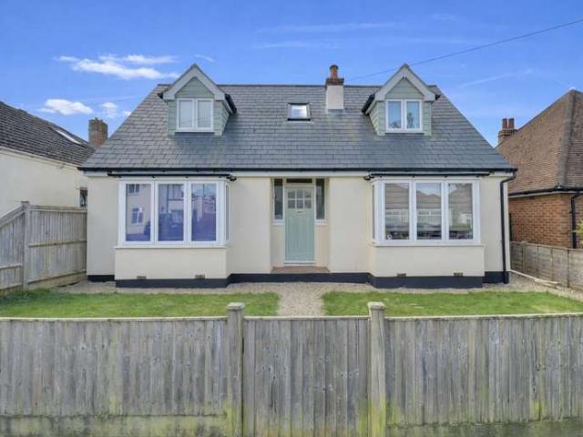 Farm for sale in Lee-on-the-Solent, Middlecroft