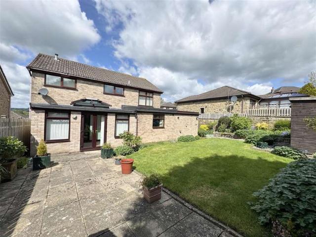 Farm for sale in Shelley, Shepley