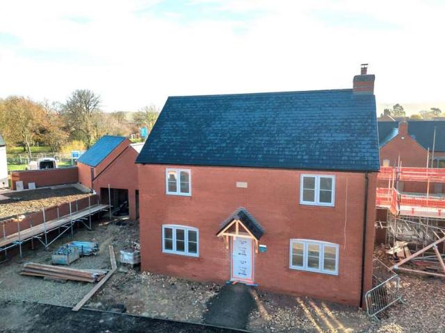 Farm for sale in Broughton and Old Dalby, Brentingby