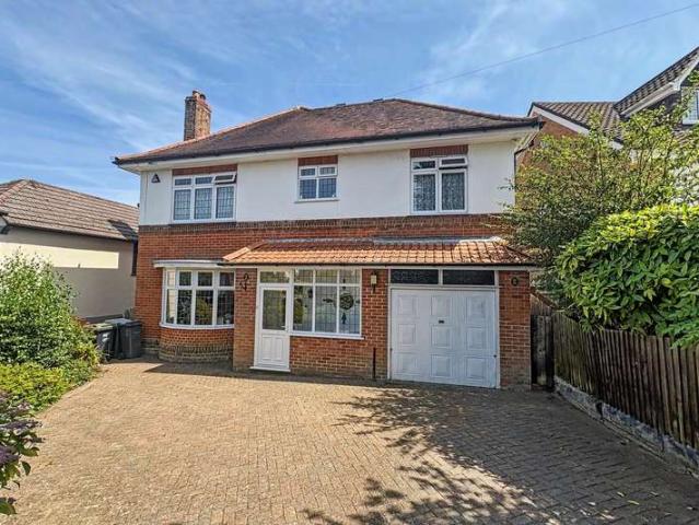 Farm for sale in Pokesdown, Bournemouth