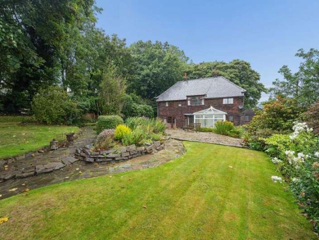Farm for sale in Dunscar, Bolton
