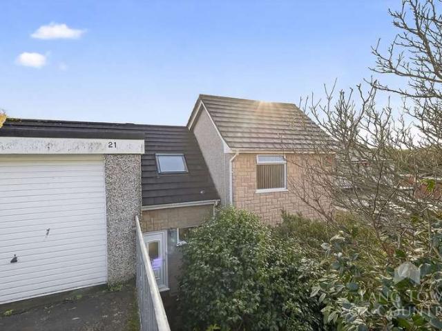 Farm for sale in Mount Wise
