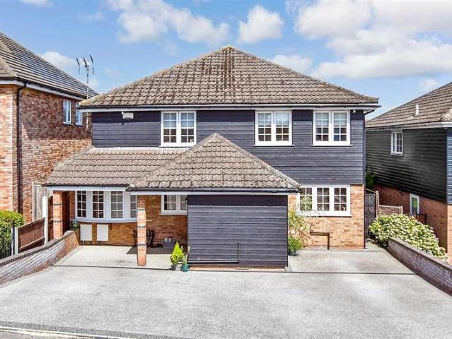 Farm for sale in Wickford