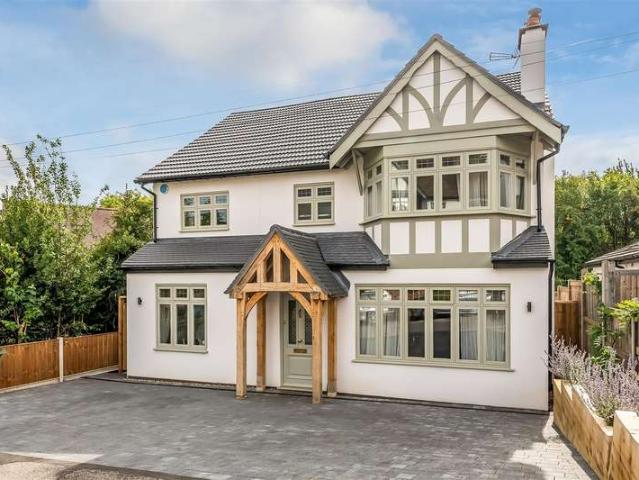 Farm for sale in London Borough of Sutton, Greater London