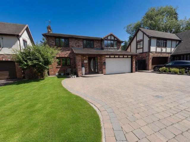 Farm for sale in Fulshaw Park, Wilmslow