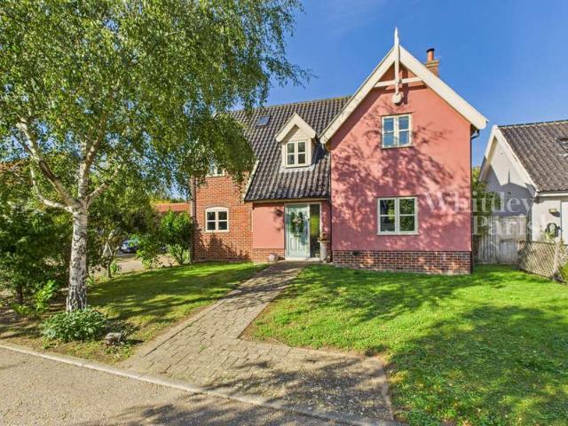 Farm for sale in Winfarthing, South Norfolk