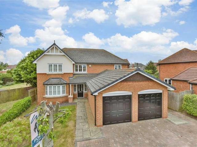 Farm for sale in Oad Street, Kent