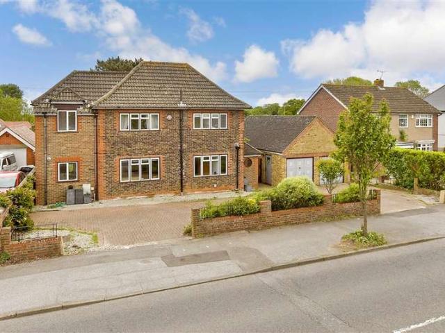 Farm for sale in Lower Walmer, Ash