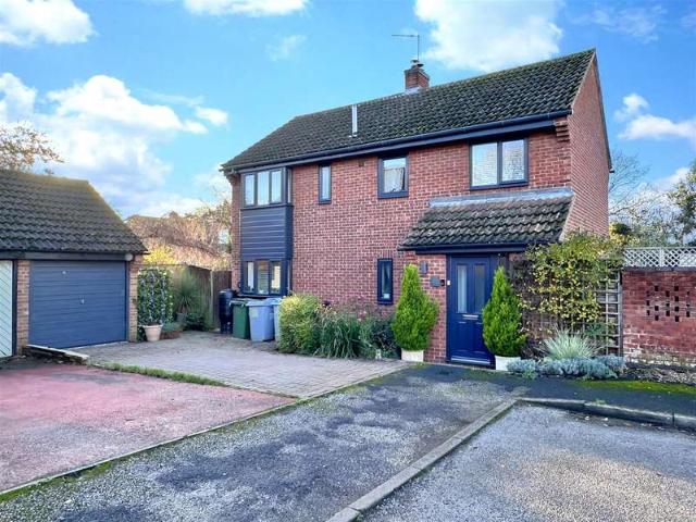 Farm for sale in Alverton, East Midlands