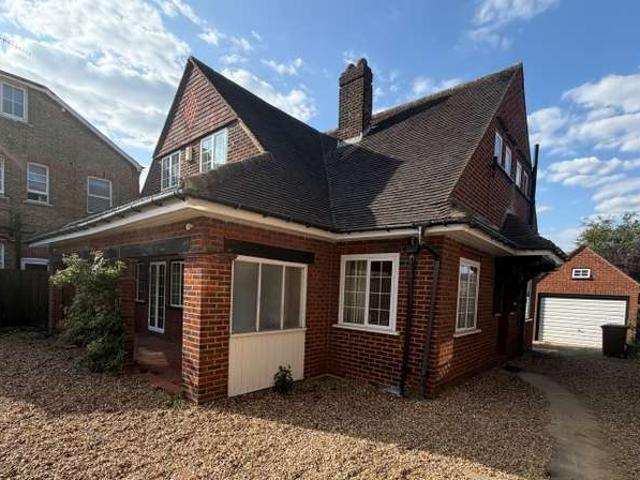 Farm for sale in Connaught Park, Bushey