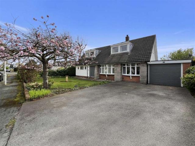 Farm for sale in Gayton