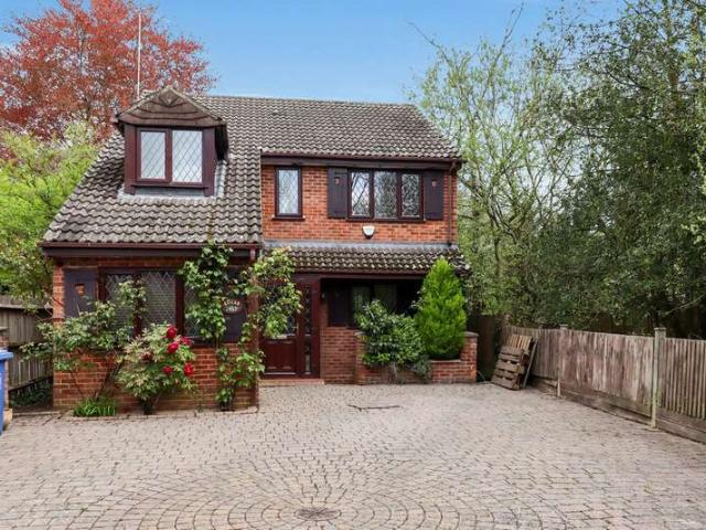 Farm for sale in Sunninghill and Ascot, Ascot