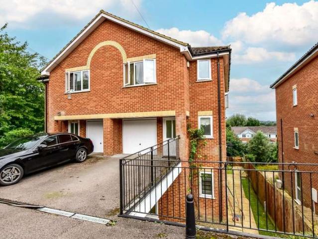 Farm for sale in Batchworth, Hertfordshire