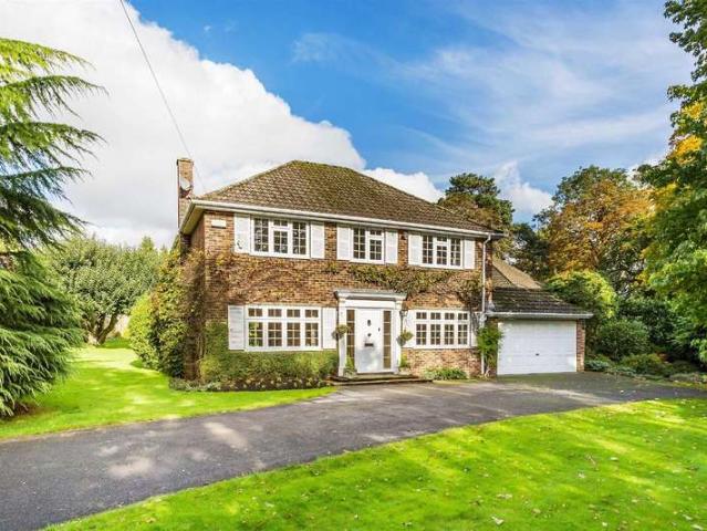 Farm for sale in Oxted, Hillview