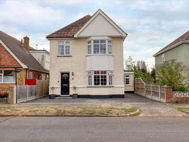 Farm for sale in Holland-on-Sea, Dale Hill