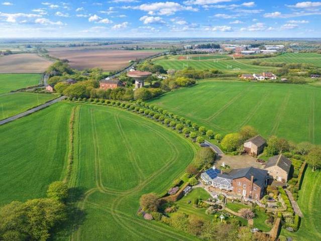 Farm for sale in Bickerstaffe, Roby Mill