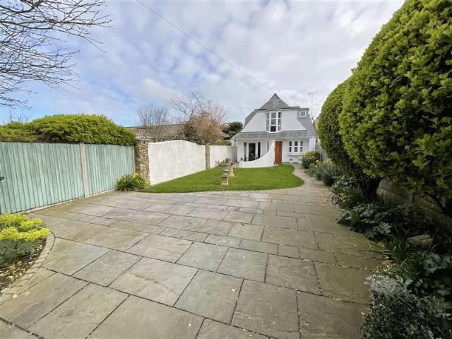 Farm for sale in Minnis Bay, Acol
