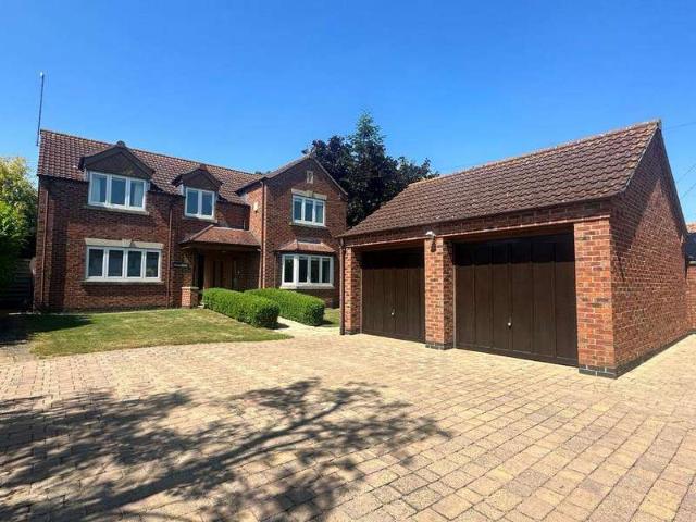 Farm for sale in Redmile, Brentingby