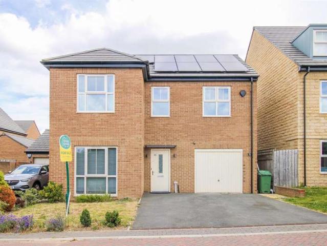 Farm for sale in Whitwood, West Yorkshire