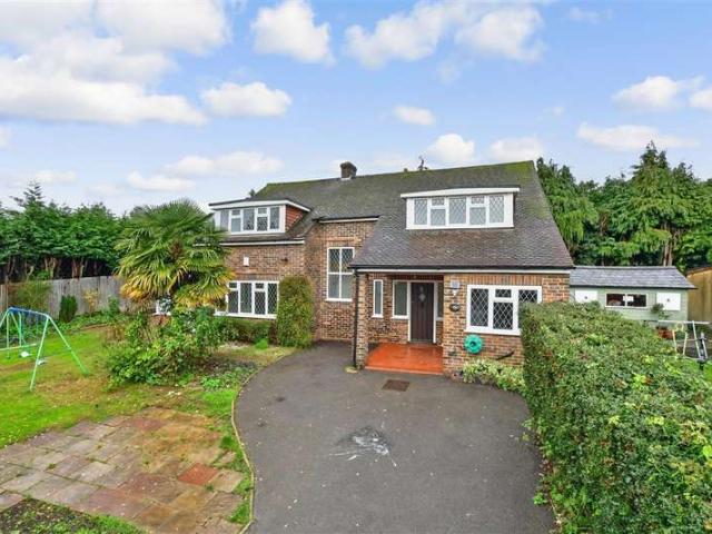 Farm for sale in Reigate, Reigate and Banstead