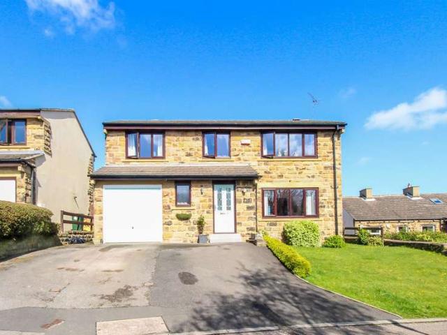Farm for sale in Thornhill Lees