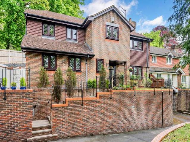 Farm for sale in Hillview, Surrey