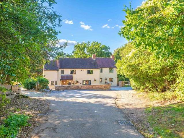Farm for sale in Alderminster, Warwickshire