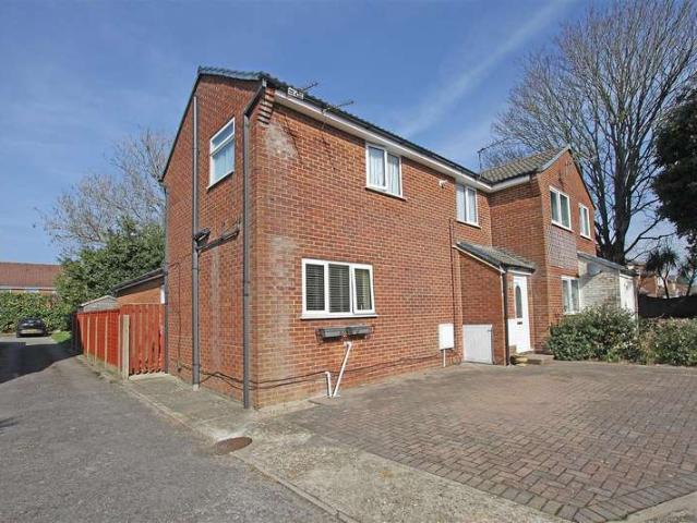 Farm for sale in Throop, Bournemouth