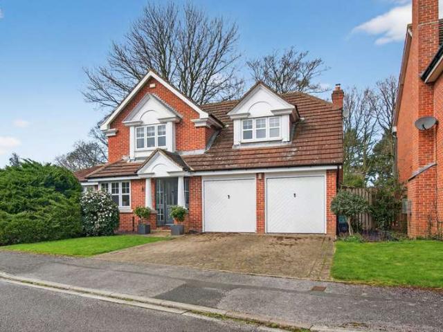 Farm for sale in Copmanthorpe, York