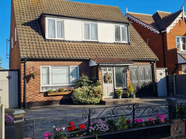 Farm for sale in Barling, Essex
