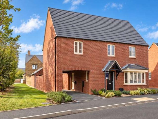 Farm for sale in Middleton Cheney, West Northamptonshire