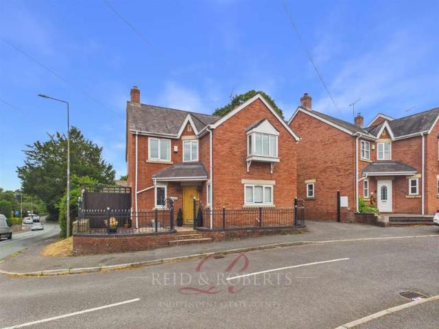 Farm for sale in Hope, Caergwrle