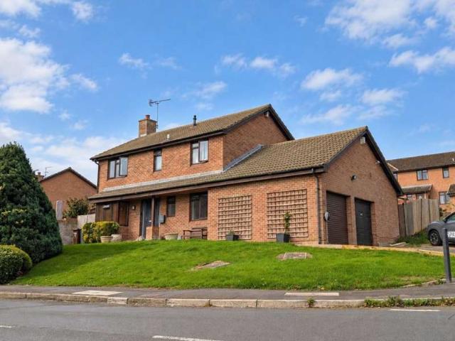 Farm for sale in School House, Gloucestershire