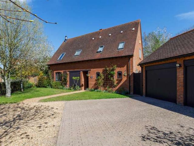Farm for sale in Wasperton, Warwick
