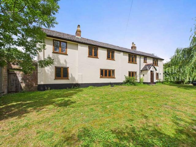 Farm for sale in Aslacton, South Norfolk