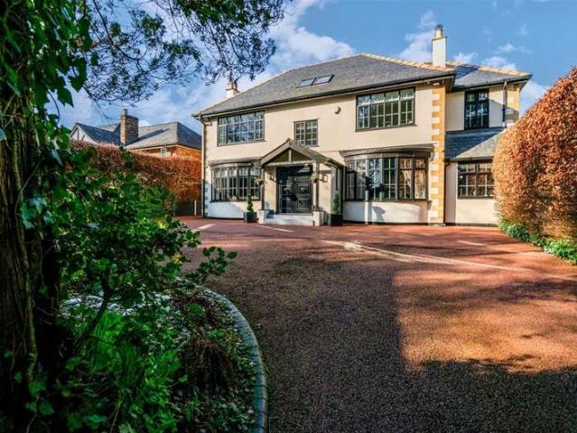 Farm for sale in Ellenbrook, Salford