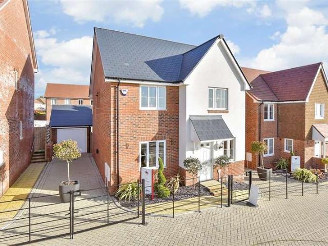 Farm for sale in Mill Hill, Ash