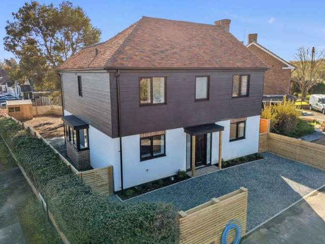 Farm for sale in Kings Farm, Hamerton