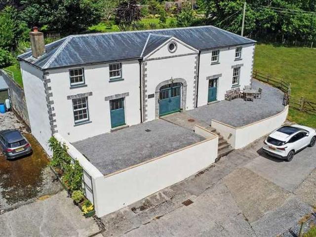 Farm for sale in Lamphey