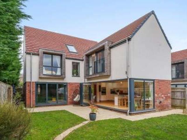 Farm for sale in Woodford, Stroud