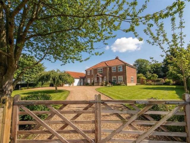 Farm for sale in Pickworth, Barholm