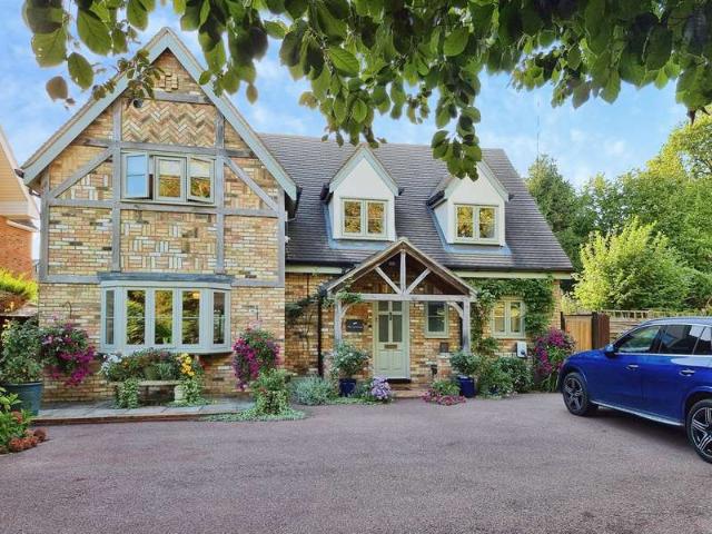 Farm for sale in Clophill, Central Bedfordshire