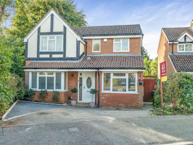 Farm for sale in Finchampstead