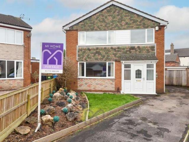 Farm for sale in Freckleton, Lancashire