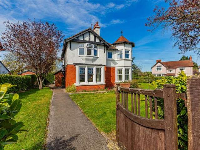 Farm for sale in Rhydypenau, Falcon Lodge