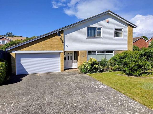 Farm for sale in Dumpton Gap, Acol