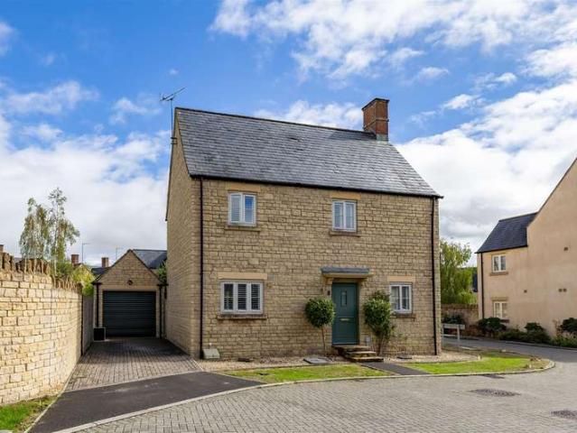 Farm for sale in Fossebridge, Gloucestershire