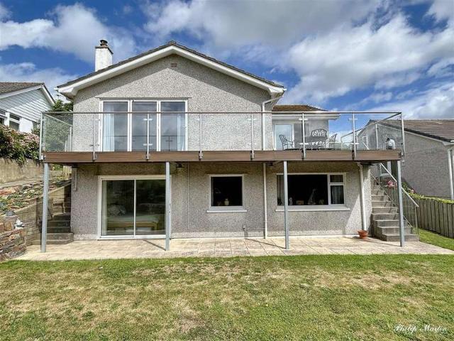 Farm for sale in Gorran Haven, Cornwall