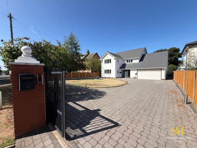 Farm for sale in Little Altcar, Sefton